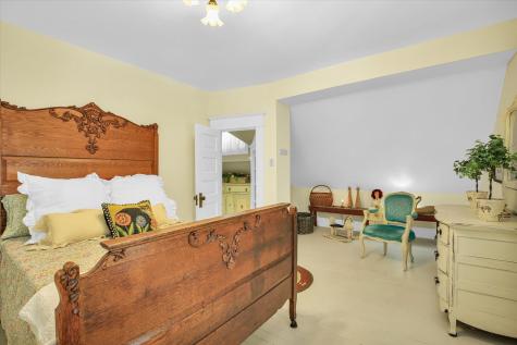 12 South Walnut Street Villa Grove IL 61956