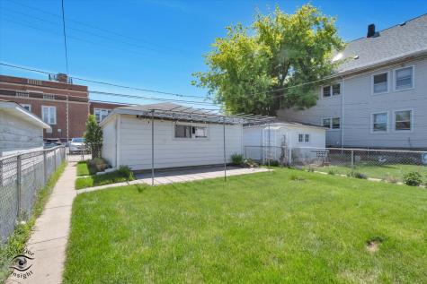 6219 West Montrose Avenue Chicago IL 60634