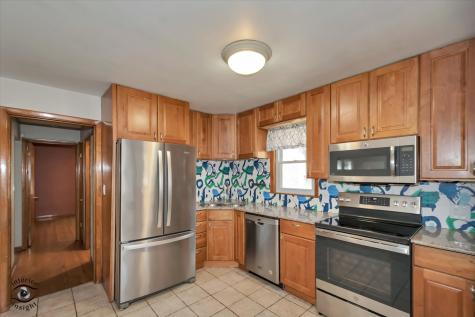 6219 West Montrose Avenue Chicago IL 60634