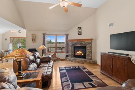 1305 W Northwind Drive Sandwich IL 60548