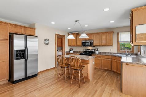 1305 W Northwind Drive Sandwich IL 60548