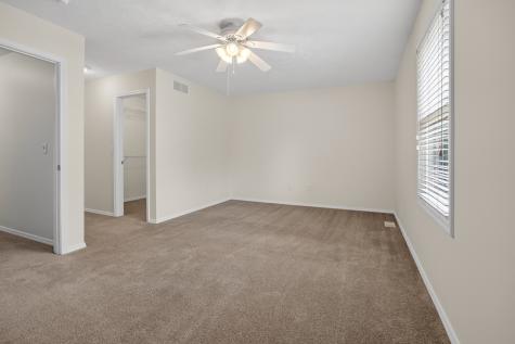 3 Ross Drive Bloomington IL 61701