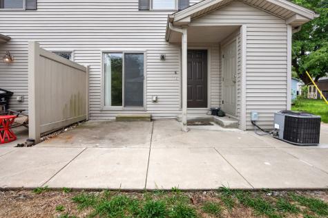 3 Ross Drive Bloomington IL 61701