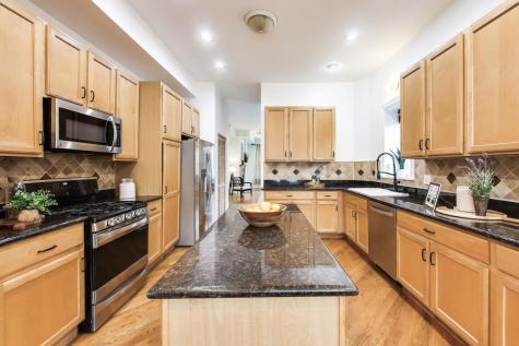 2157 West Erie Street Chicago IL 60612