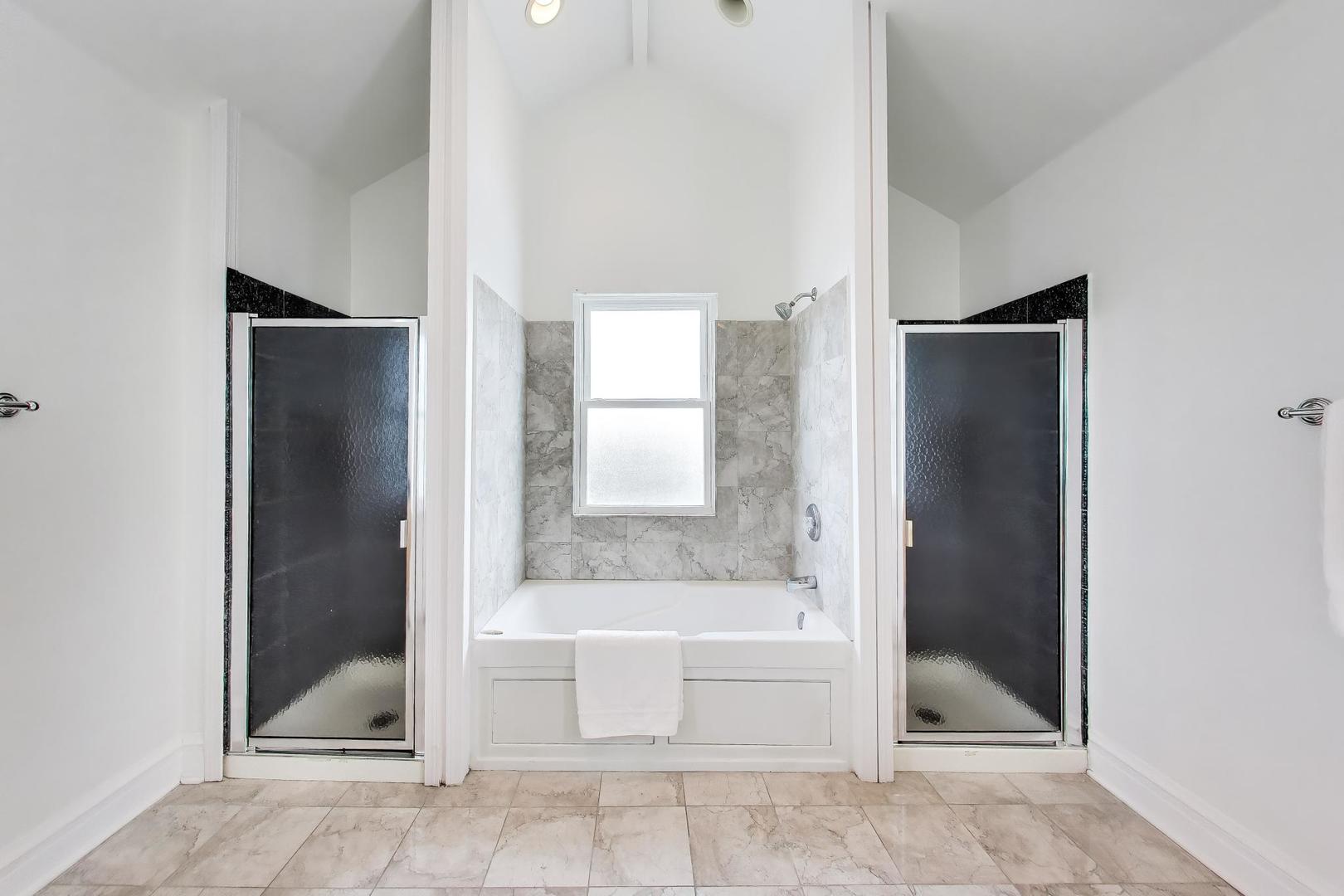 2157 West Erie Street Chicago IL 60612