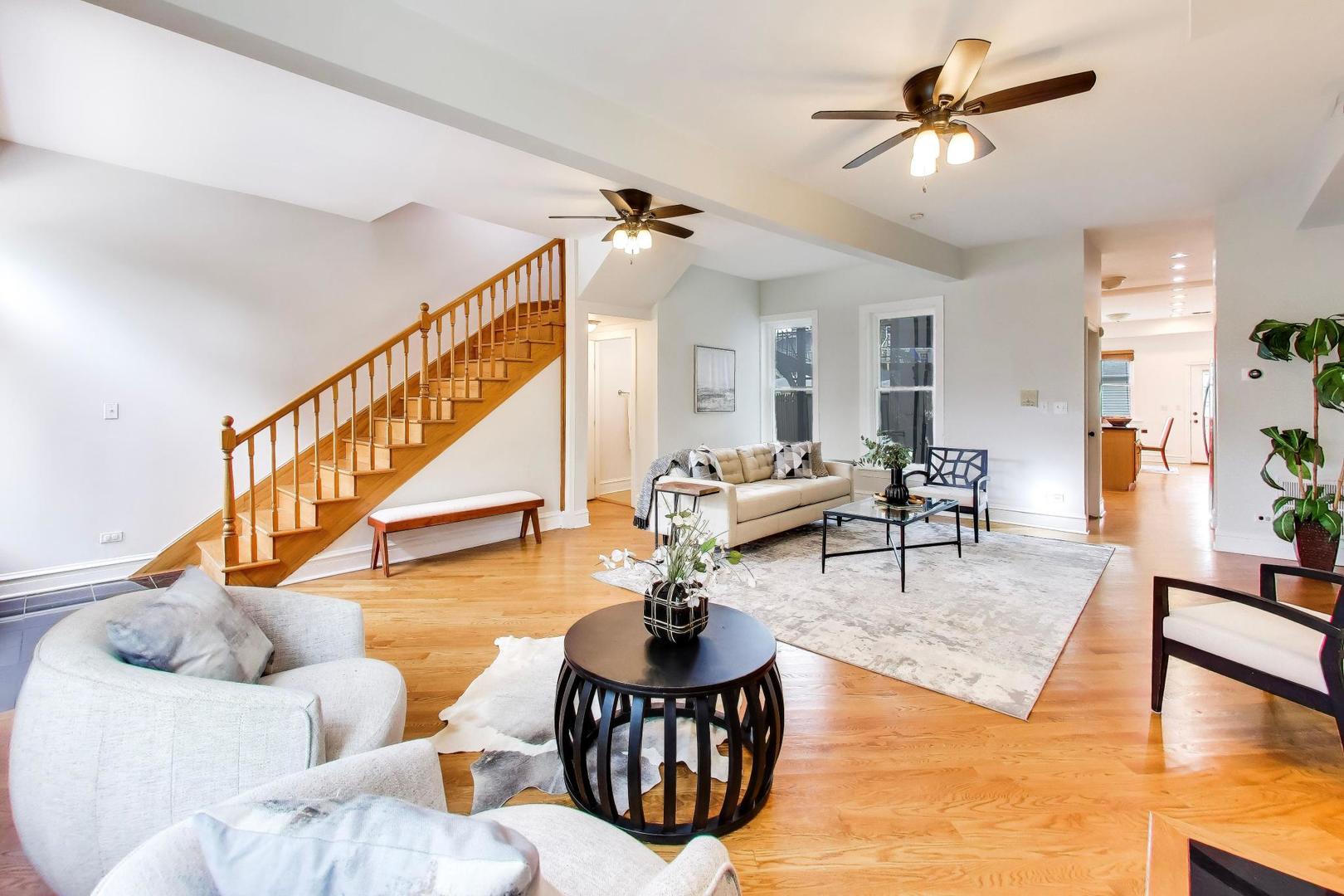 2157 West Erie Street Chicago IL 60612