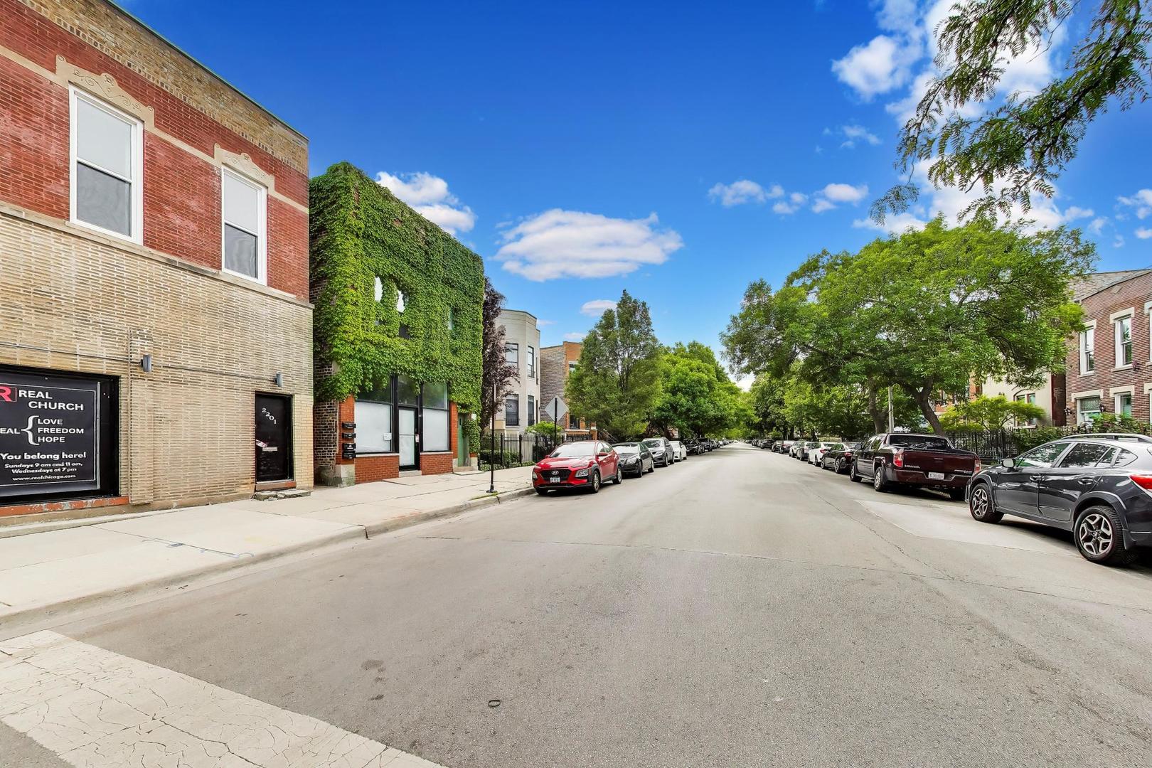 2157 West Erie Street Chicago IL 60612