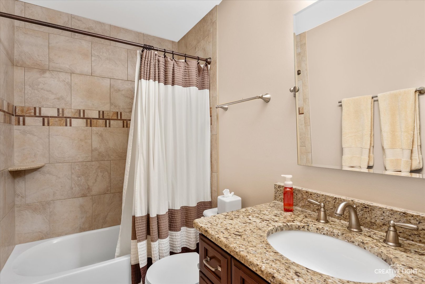 2732 Lahinch Drive Aurora IL 60503