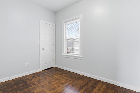 22 East 19th Place Chicago Heights IL 60411