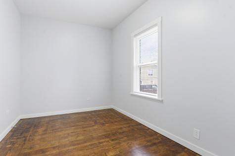 22 East 19th Place Chicago Heights IL 60411
