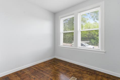 22 East 19th Place Chicago Heights IL 60411
