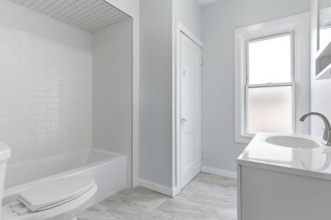 22 East 19th Place Chicago Heights IL 60411