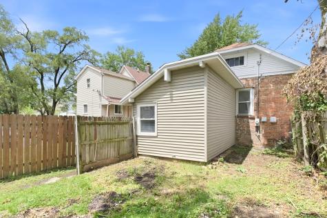 22 East 19th Place Chicago Heights IL 60411