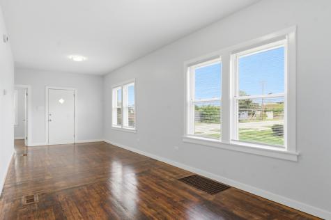 22 East 19th Place Chicago Heights IL 60411
