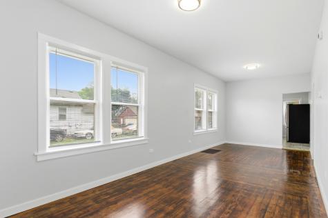 22 East 19th Place Chicago Heights IL 60411