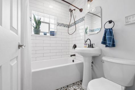 3232 West 115th Street Chicago IL 60655