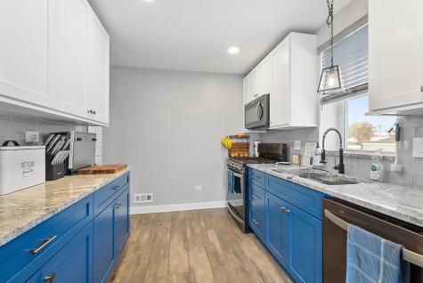 3232 West 115th Street Chicago IL 60655
