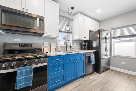 3232 West 115th Street Chicago IL 60655