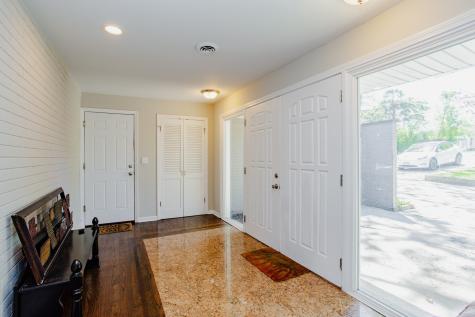 29W625 Hawthorne Lane West Chicago IL 60185