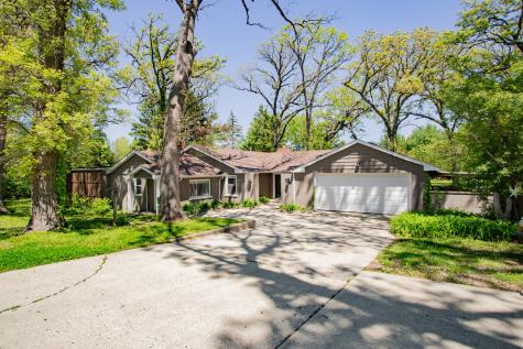 29W625 Hawthorne Lane West Chicago IL 60185