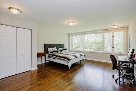29W625 Hawthorne Lane West Chicago IL 60185