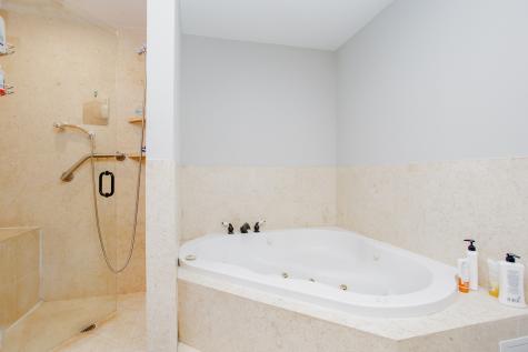 29W625 Hawthorne Lane West Chicago IL 60185