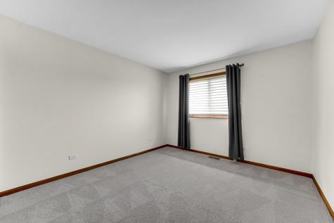 21147 Hunter Woods Drive Frankfort IL 60423