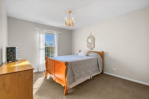 4020 Bunker Hill Drive Algonquin IL 60102