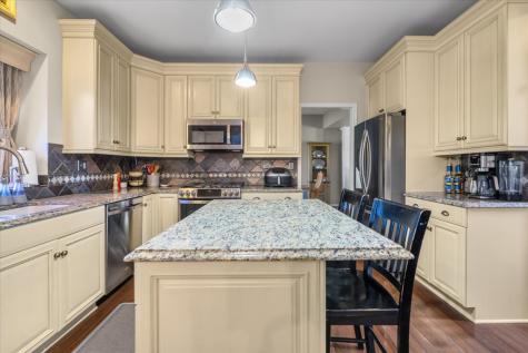 4020 Bunker Hill Drive Algonquin IL 60102