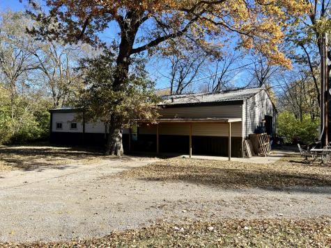 2175 Old Police Park Road St. Joseph IL 61873