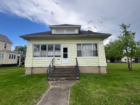 409 East Everett Street Marion IL 62959