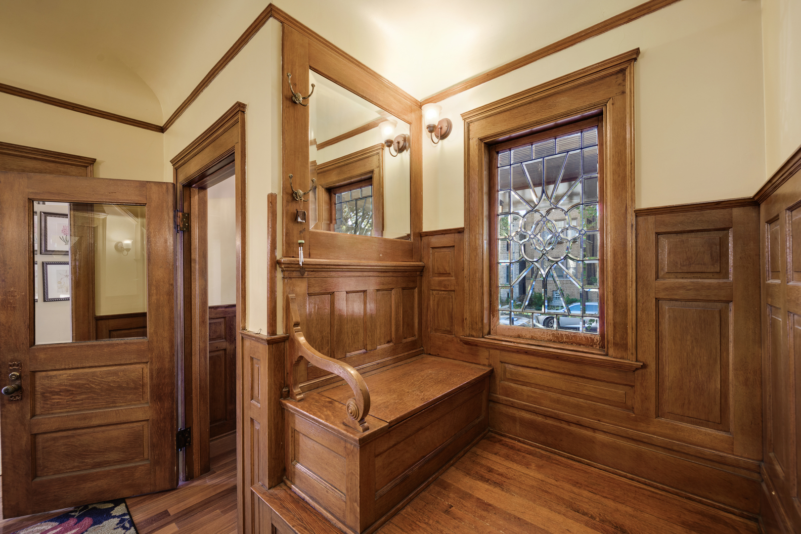 6316 North Magnolia Avenue Chicago IL 60660