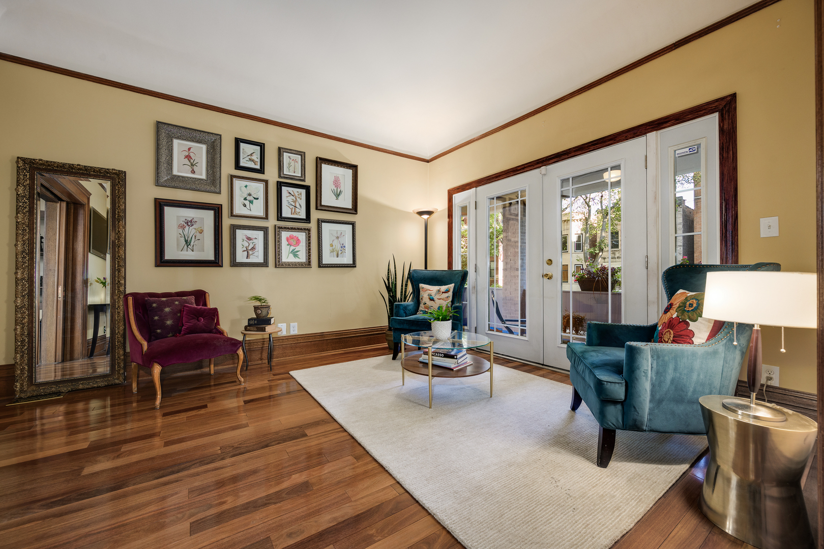 6316 North Magnolia Avenue Chicago IL 60660