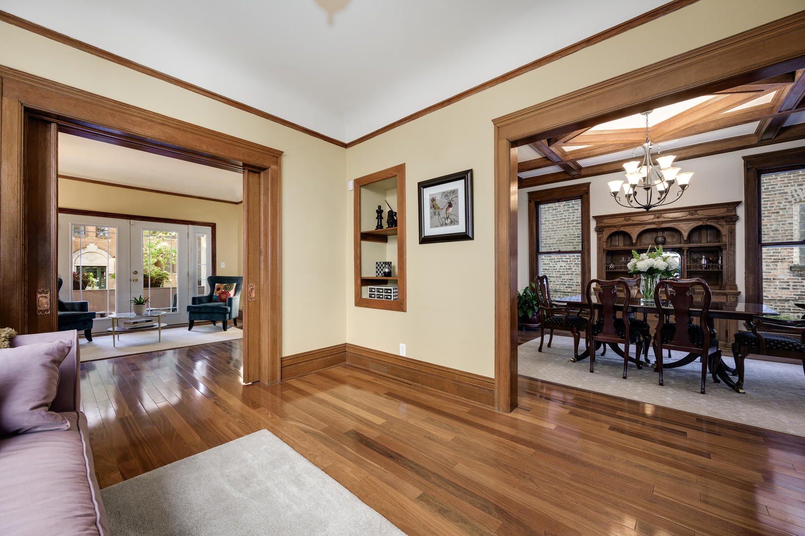 6316 North Magnolia Avenue Chicago IL 60660