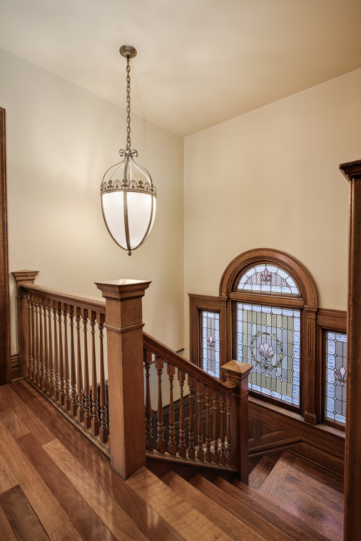 6316 North Magnolia Avenue Chicago IL 60660