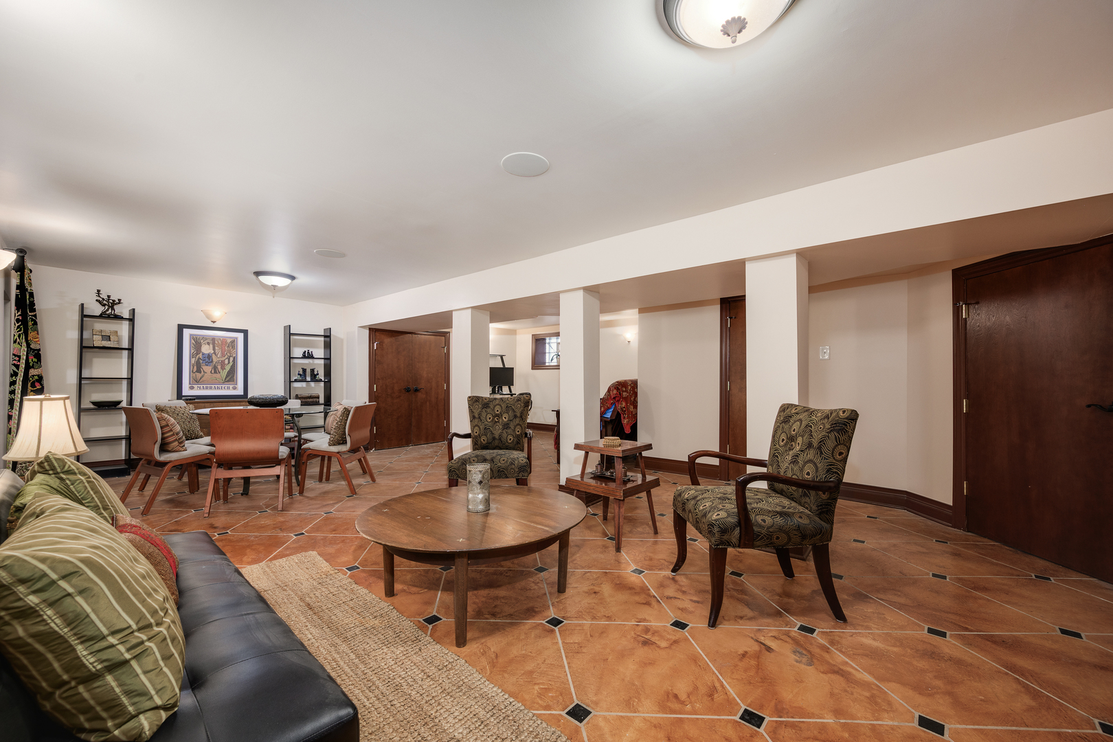 6316 North Magnolia Avenue Chicago IL 60660