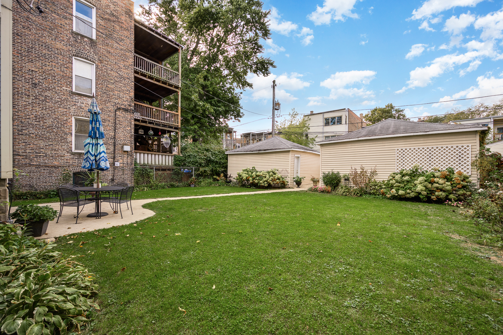 6316 North Magnolia Avenue Chicago IL 60660