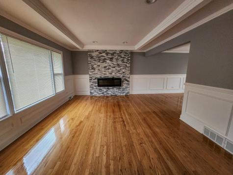 1118 East 169th Street South Holland IL 60473