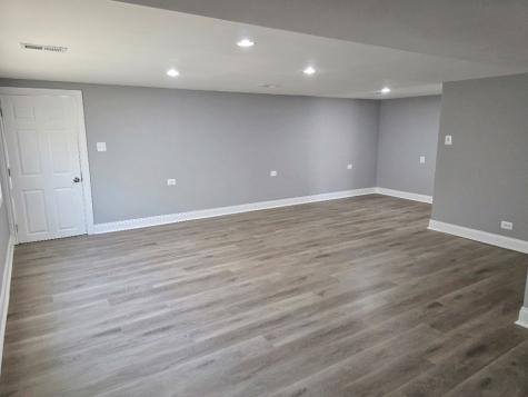 1118 East 169th Street South Holland IL 60473