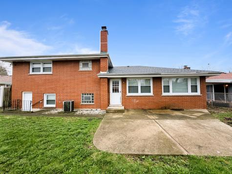 1118 East 169th Street South Holland IL 60473