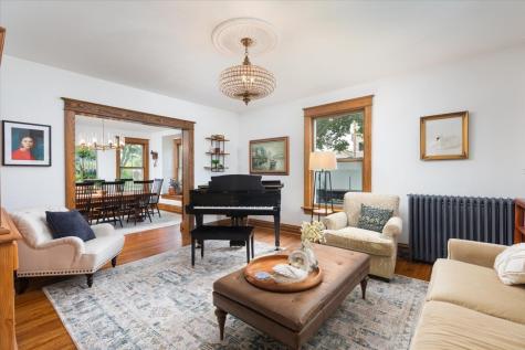 23 North Columbia Street Naperville IL 60540