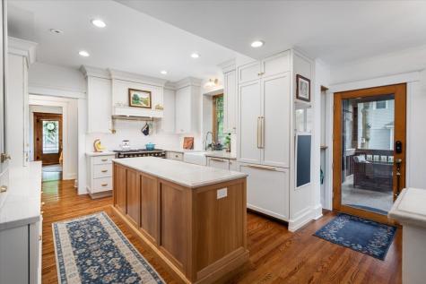 23 North Columbia Street Naperville IL 60540