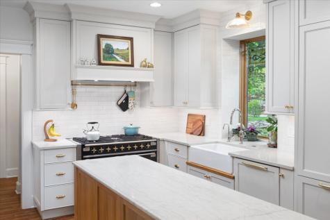 23 North Columbia Street Naperville IL 60540