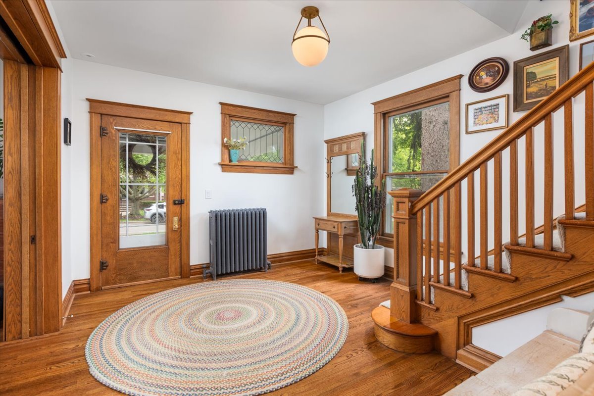 23 North Columbia Street Naperville IL 60540