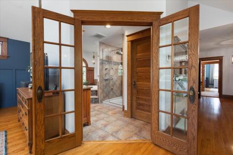 23 North Columbia Street Naperville IL 60540