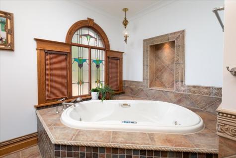 23 North Columbia Street Naperville IL 60540
