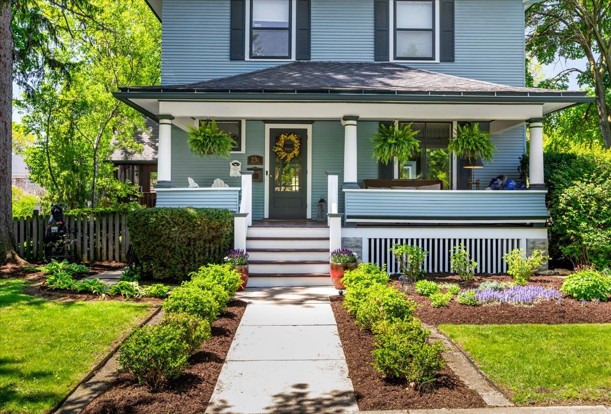 23 North Columbia Street Naperville IL 60540