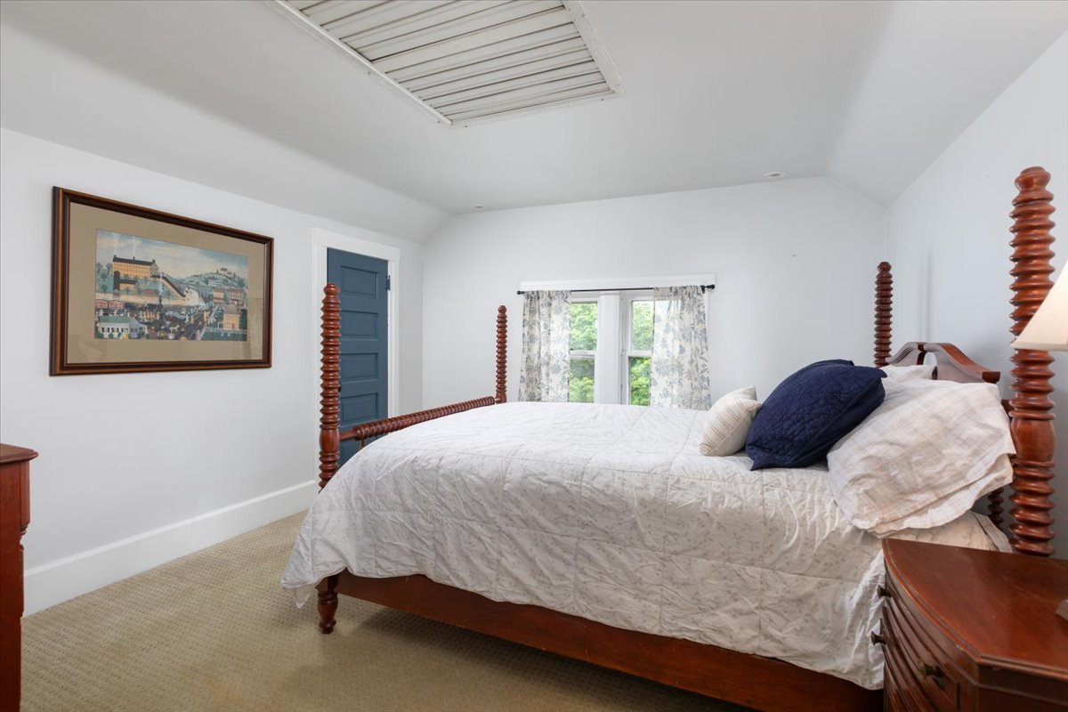 23 North Columbia Street Naperville IL 60540