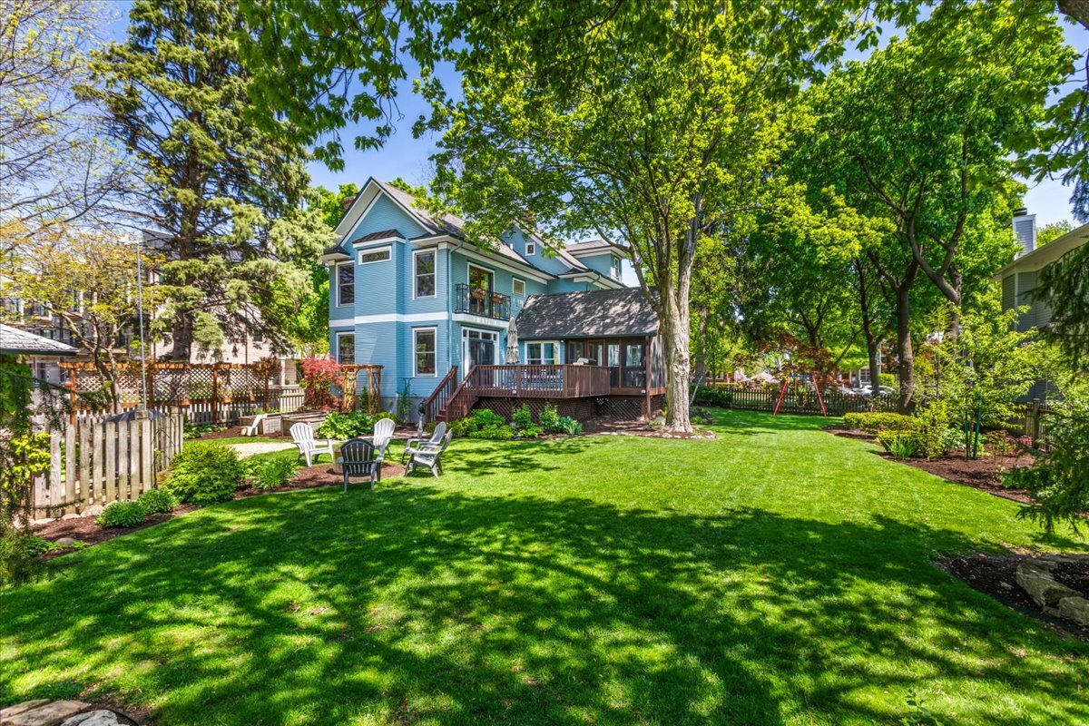 23 North Columbia Street Naperville IL 60540