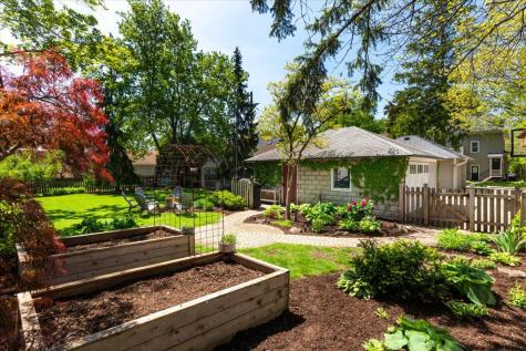 23 North Columbia Street Naperville IL 60540